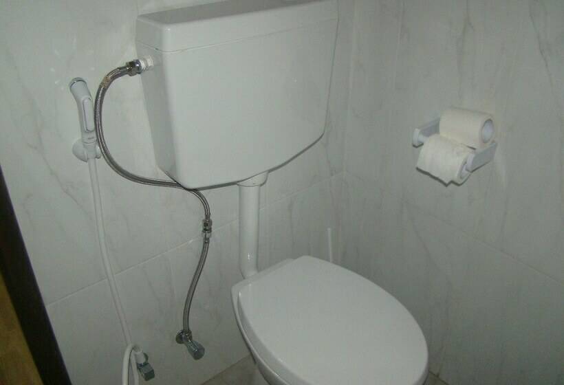 בית מלון כפרי Villa Di Sara