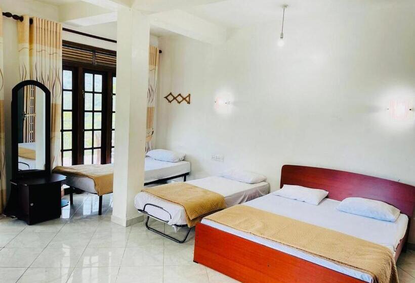 בית מלון כפרי Villa Di Sara