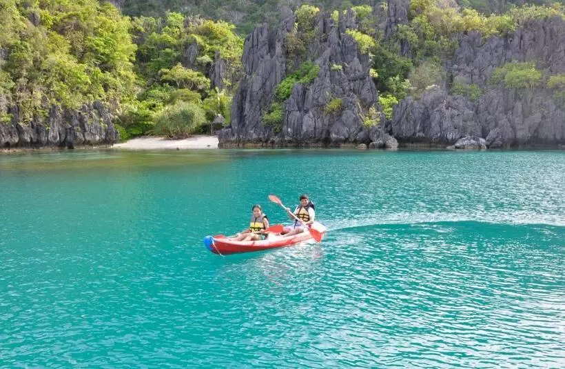 ペンション Neela Tourist Lodge