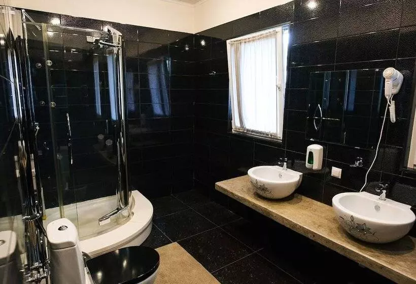 Lomakeskus Tsarstvo Korolevstvo