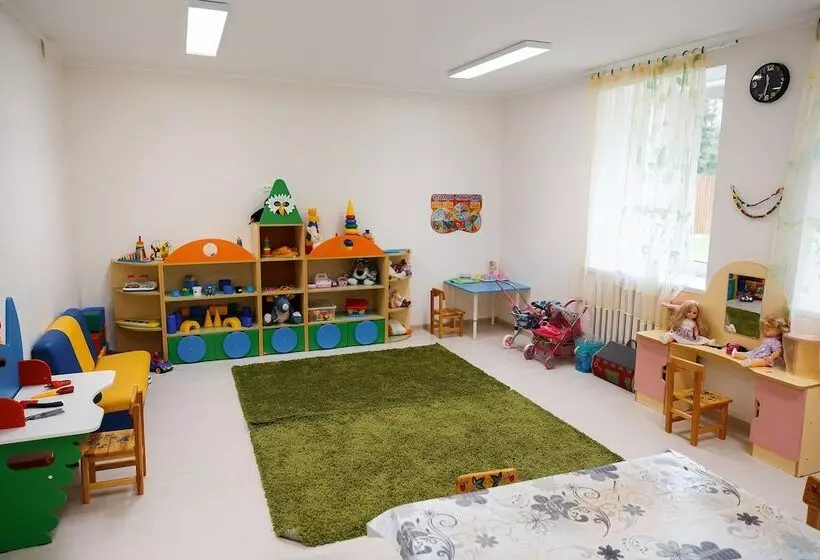 Lomakeskus Tsarstvo Korolevstvo