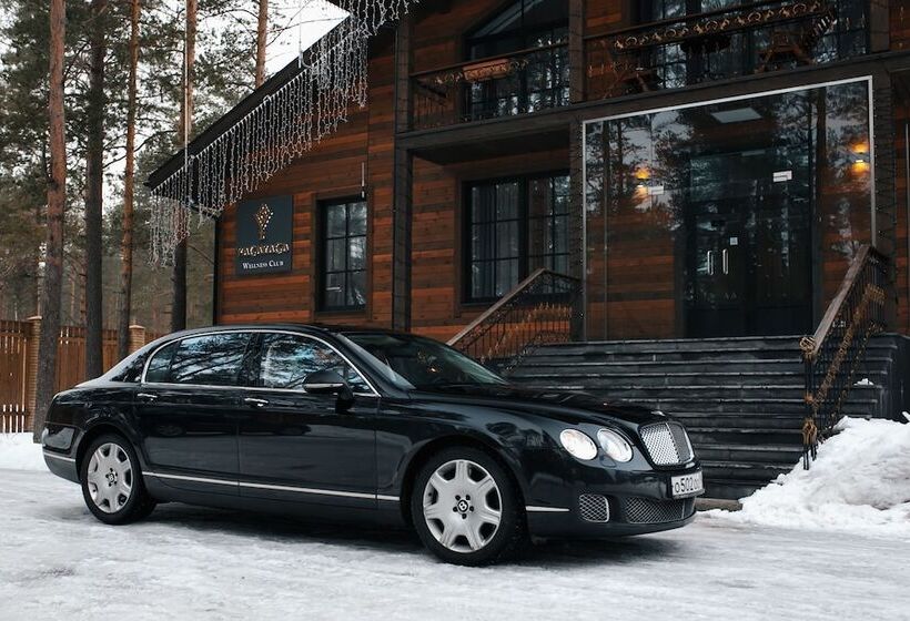 리조트 Tsarstvo Korolevstvo