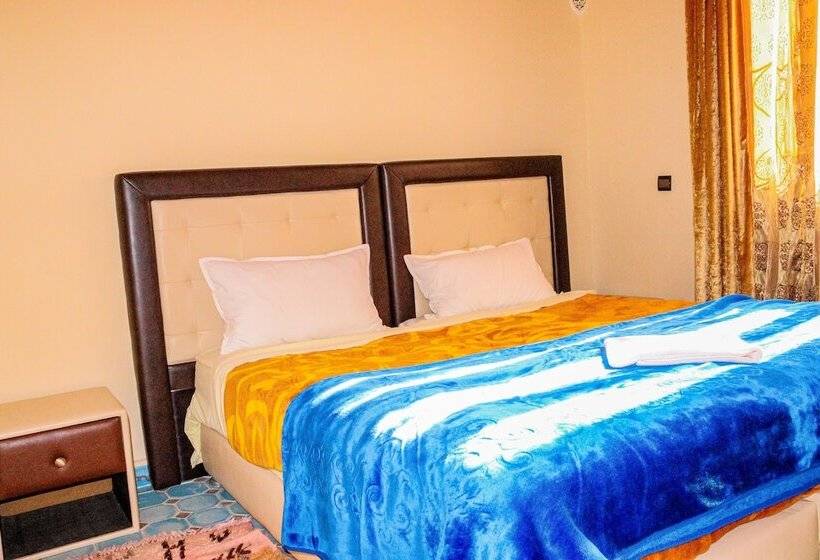 Roches Aremd   Hostel