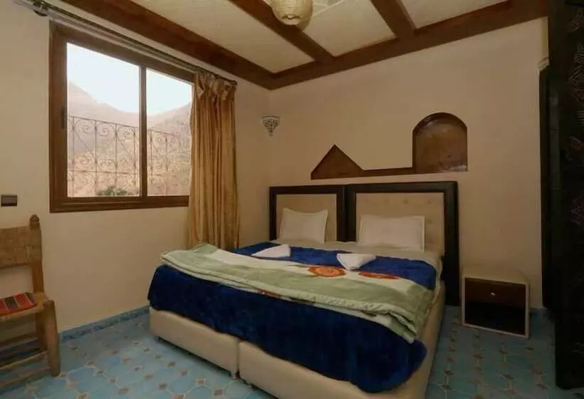 Roches Aremd   Hostel