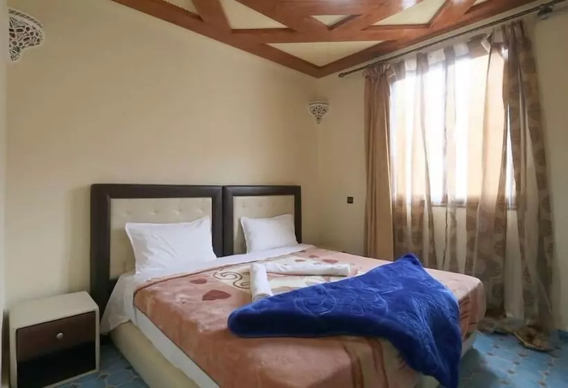 Roches Aremd   Hostel