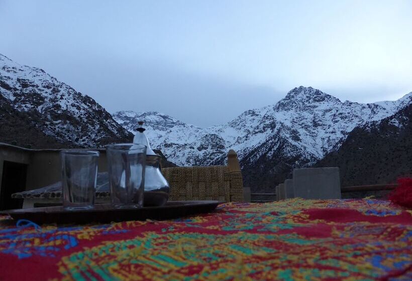 Roches Aremd   Hostel