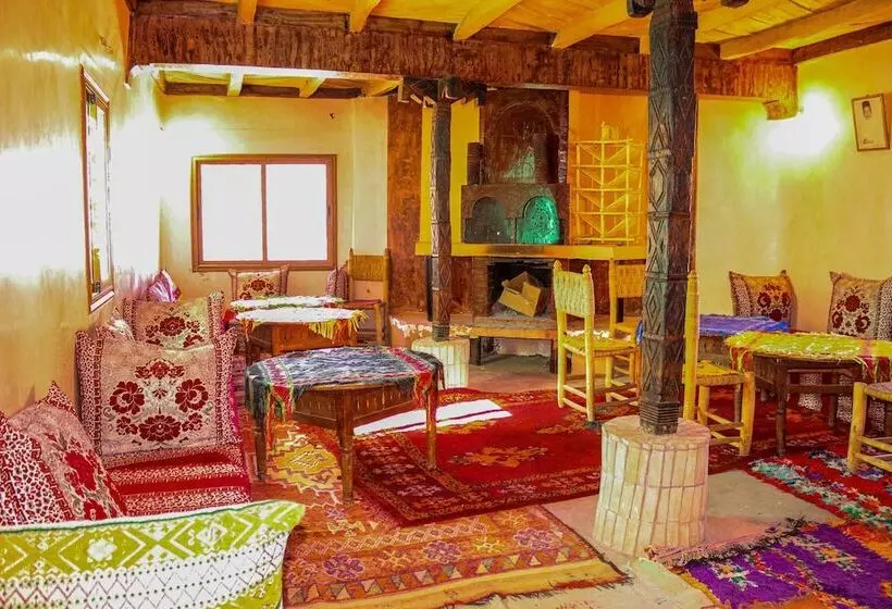 Roches Aremd   Hostel