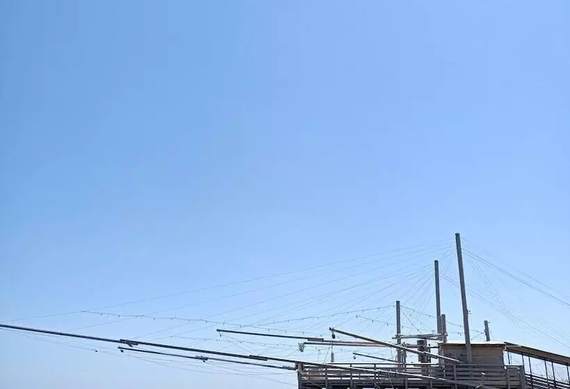 ベッドアンドブレックファースト Travel And Living