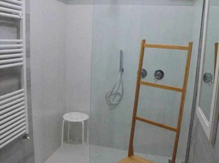 ベッドアンドブレックファースト Travel And Living