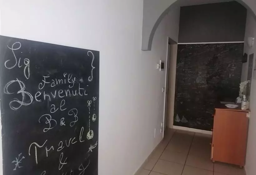 ベッドアンドブレックファースト Travel And Living