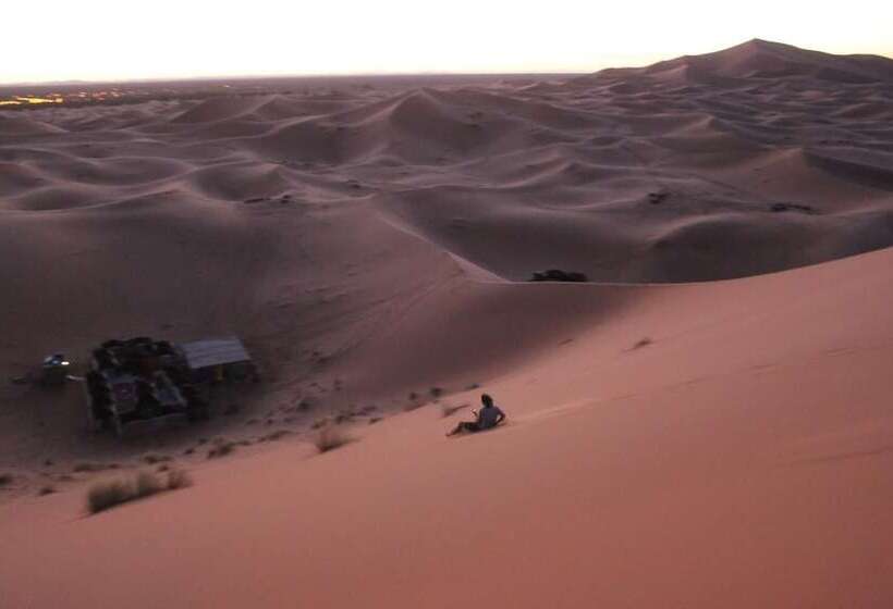 호텔 Galaxy Desert Camp Merzouga