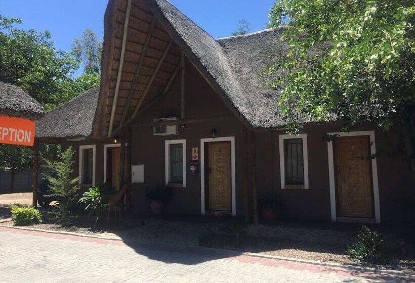 هتل Laphroiag Luxury Chalets