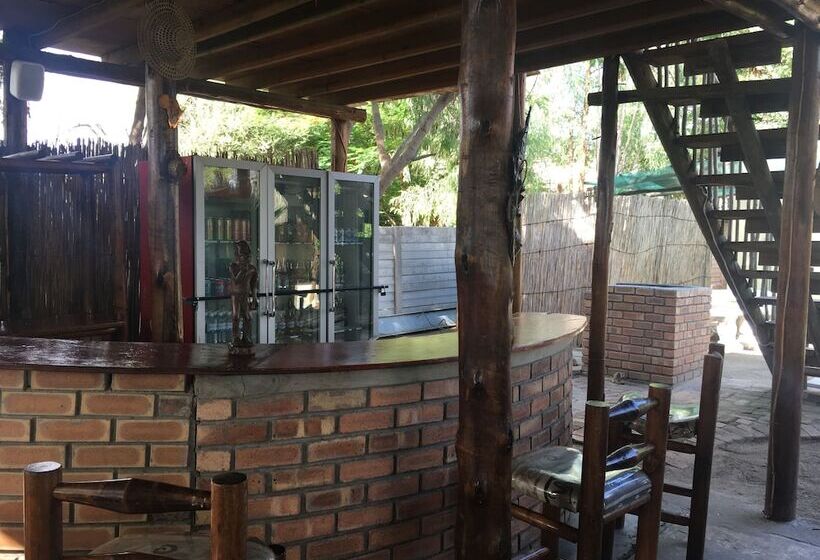 هتل Laphroiag Luxury Chalets