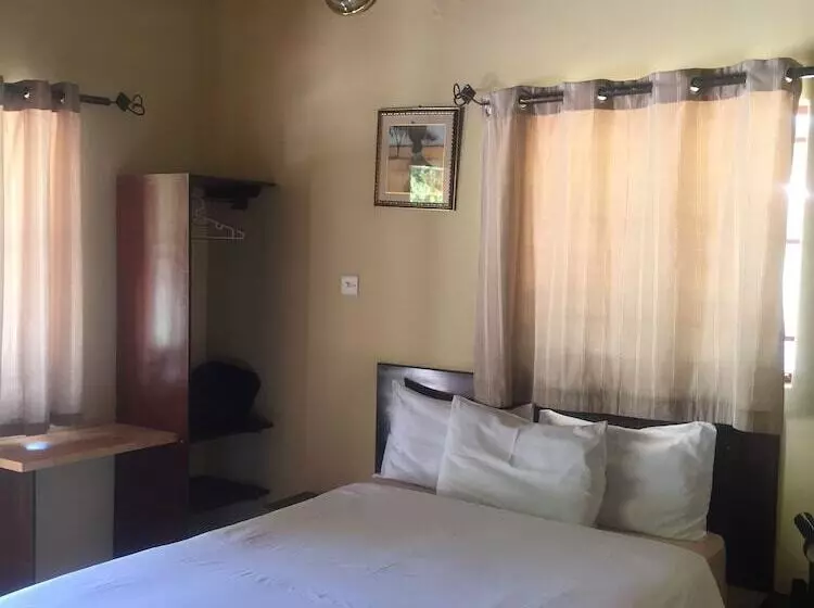 هتل Laphroiag Luxury Chalets