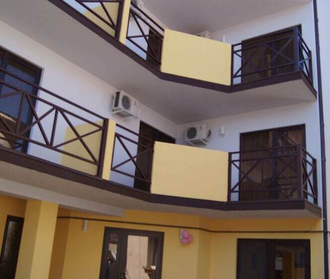 ホテル Magnoliya 1