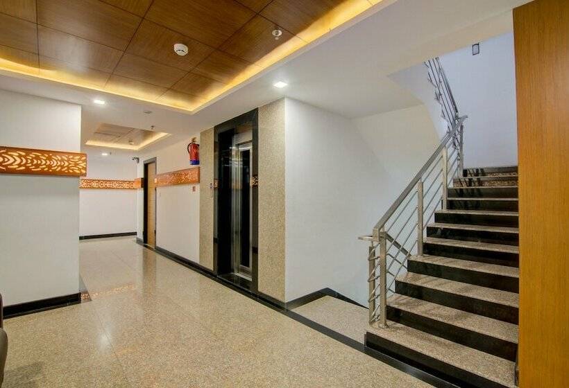 Hotel Capital O 10823 Pratibha Grand