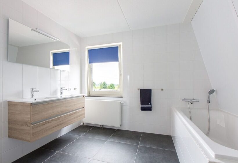 בית מלון כפרי Recreatiepark Tusken De Marren