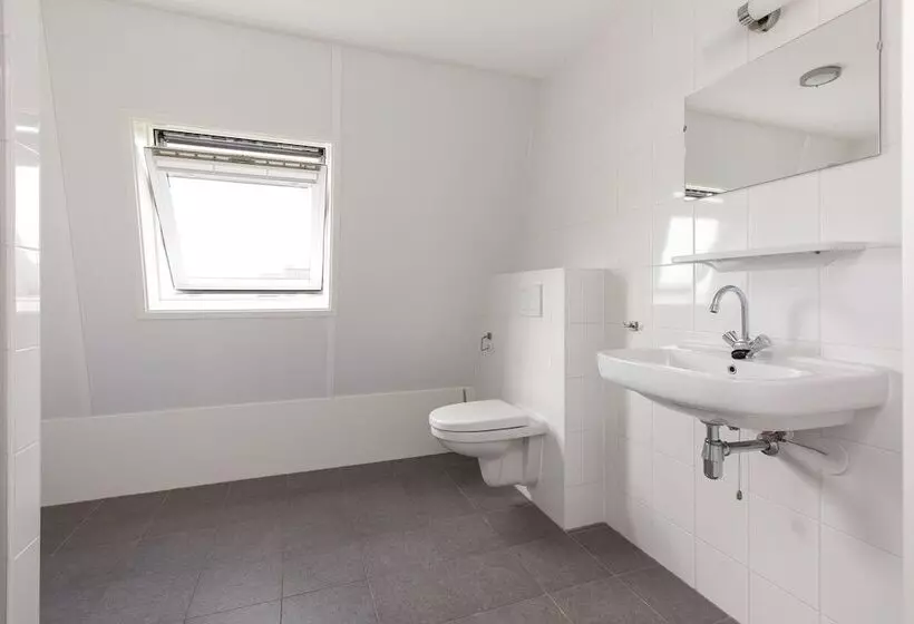 Hotelli Recreatiepark Tusken De Marren