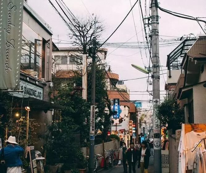 هتل The Millennials Shibuya