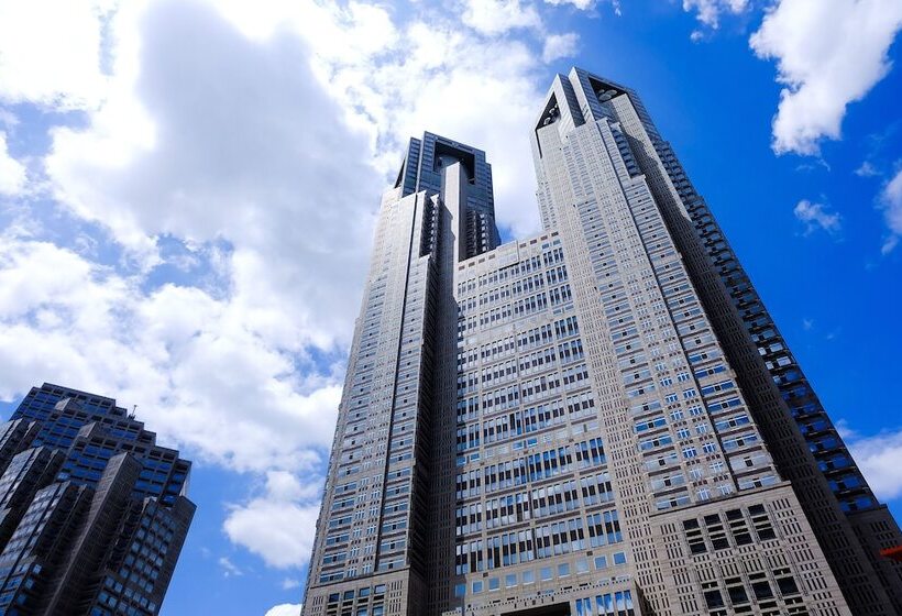 Отель The Millennials Shibuya