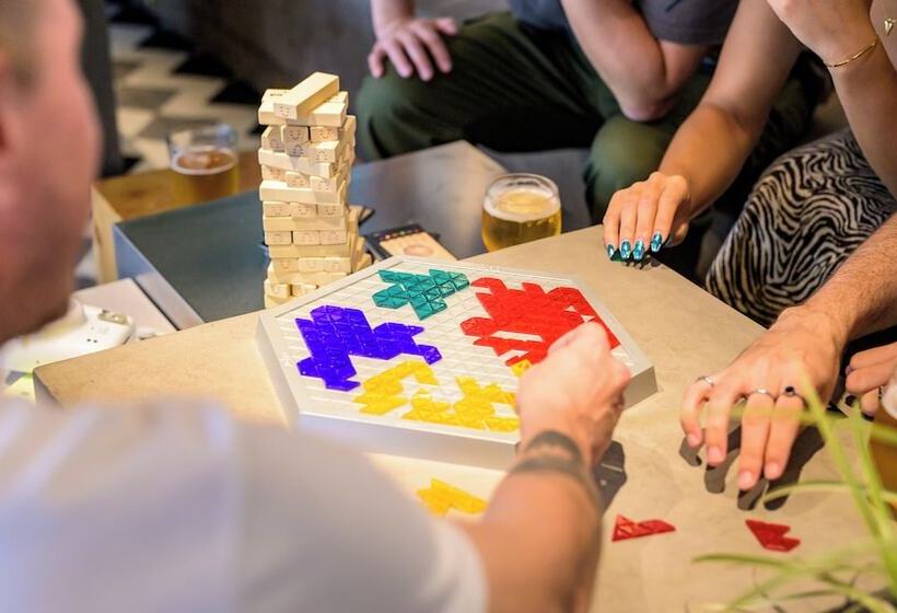 Отель The Millennials Shibuya