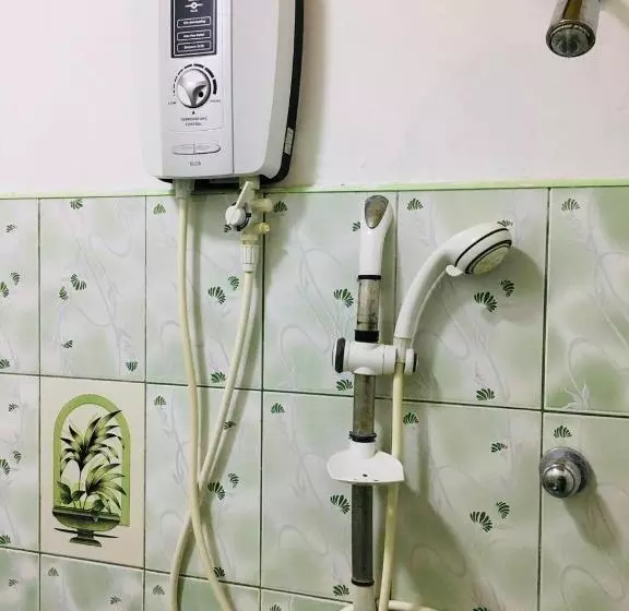 Majatalo Bathiya Tourist Guest Anuradhapura