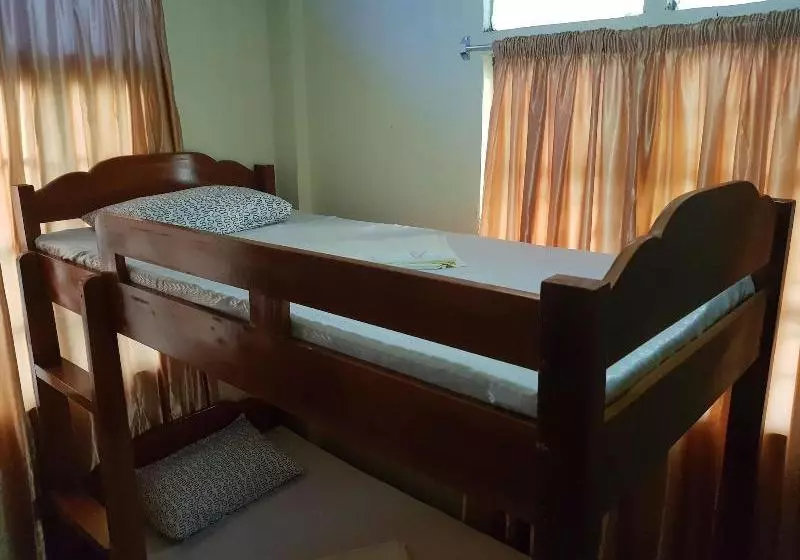 ペンション Doxa Transient House