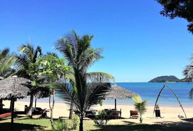 پانسیون Madagascar Resort Ambaro Beach