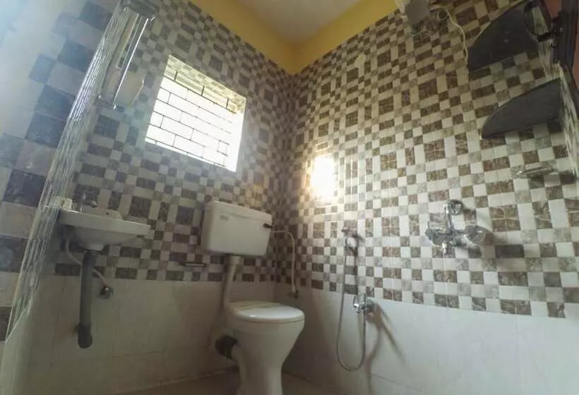 Pension (Hôtel basse catégorie) Lt Morjim