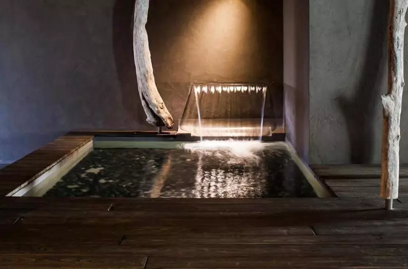 Hostelli Altamarea Residence & Family