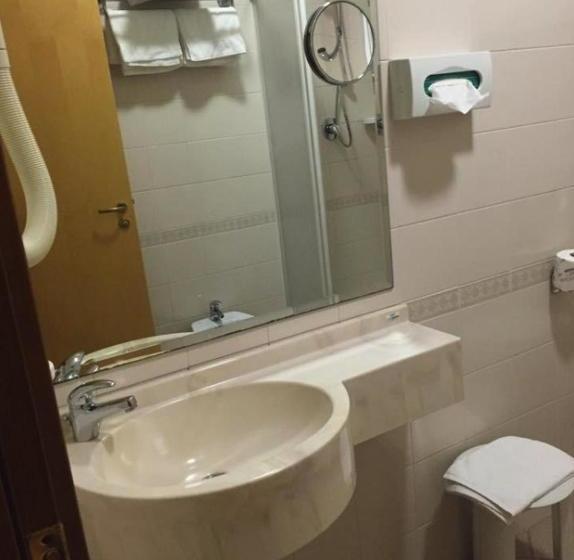 فندق فئة نجمة واحدة Altamarea Residence & Family