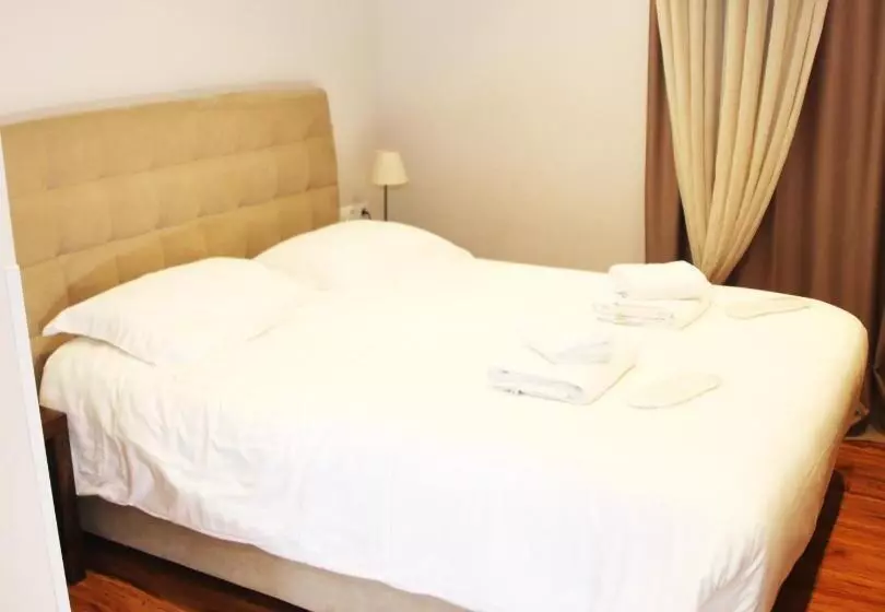 Hotel Apollon Filoxenia