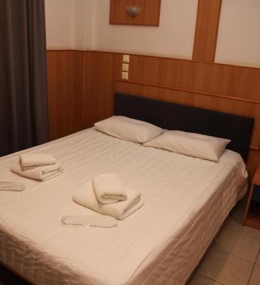 فندق Apollon Filoxenia