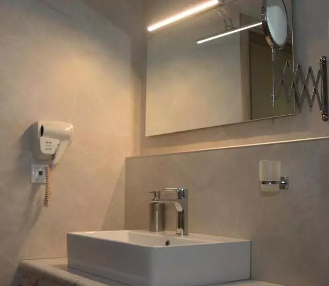 Hotel Apollon Filoxenia