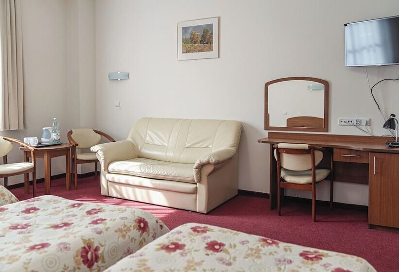 هتل Jaworzyna Krynicka