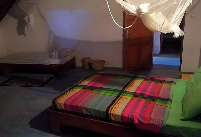 هتل Le Papayer Ecolodge
