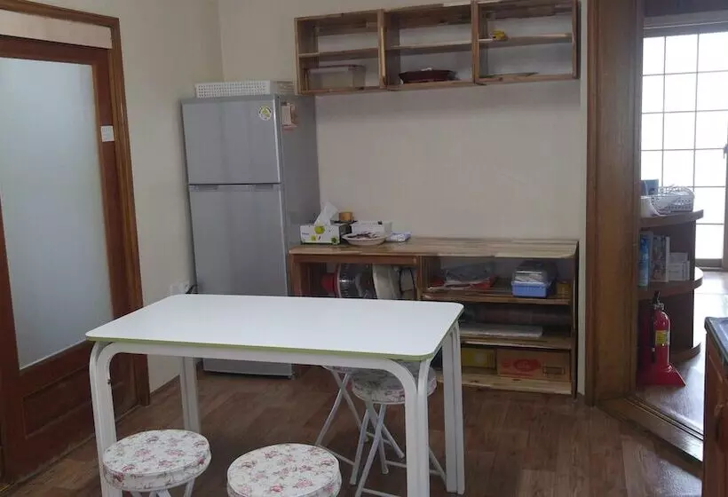 Masan   Guest House Rhizome   Hostel