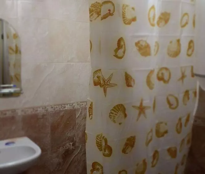 Mini Hotel Uyut On Prospekt Putina 8