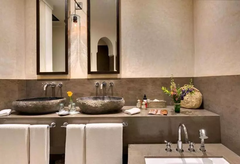 Riad Antara