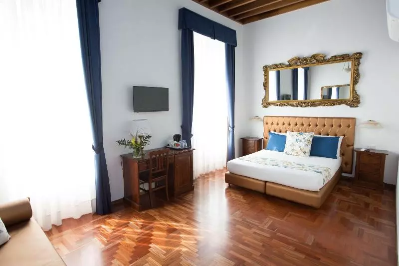 Ad2015 Guest House