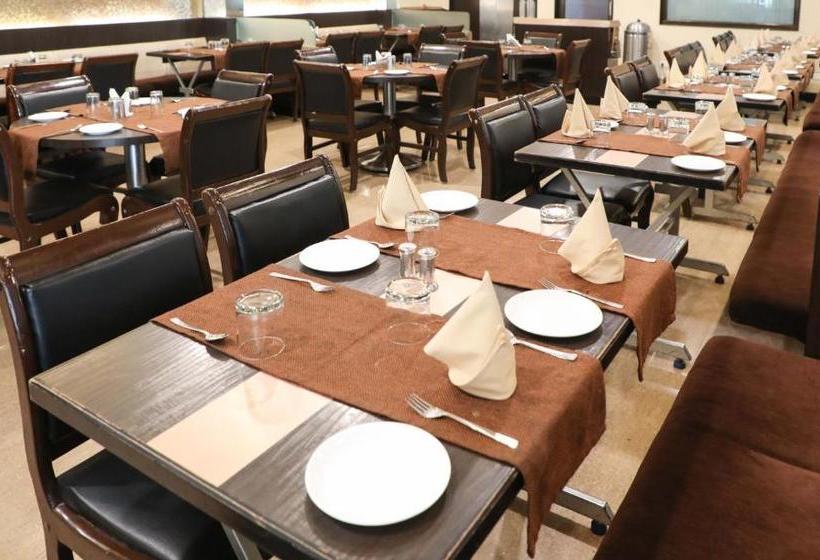 هتل Treebo Trend Bagga International