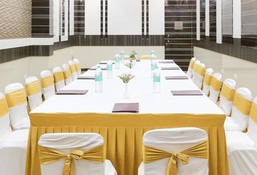 هتل Treebo Trend Bagga International