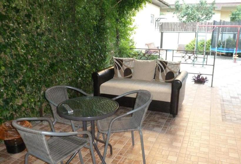 فندق Solnechiy Briz