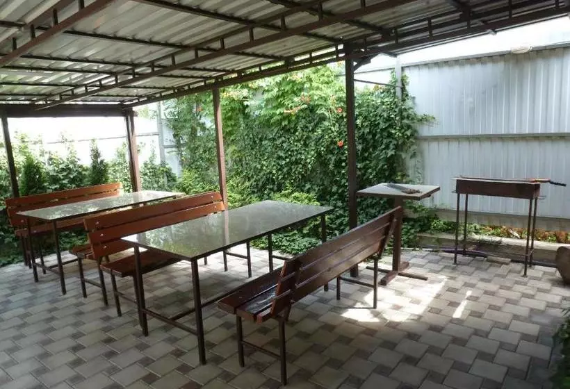 Hotelli Solnechiy Briz