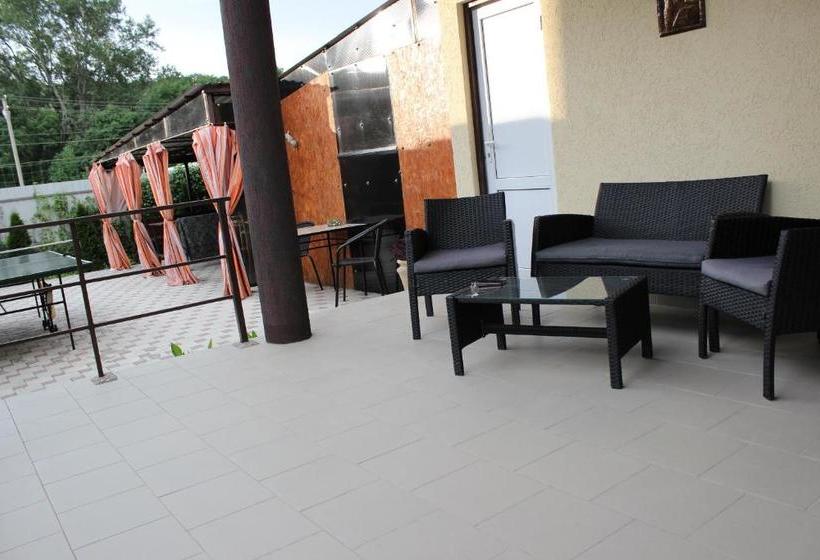 فندق Solnechiy Briz