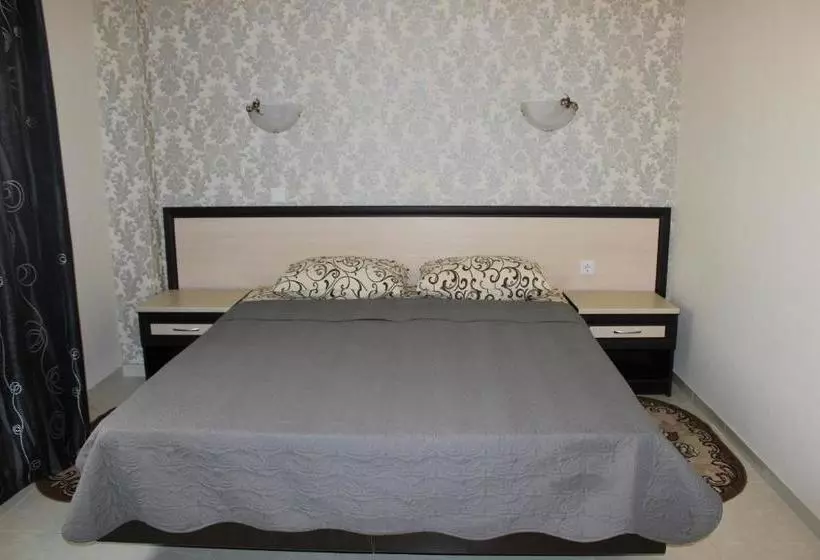 Hotelli Solnechiy Briz