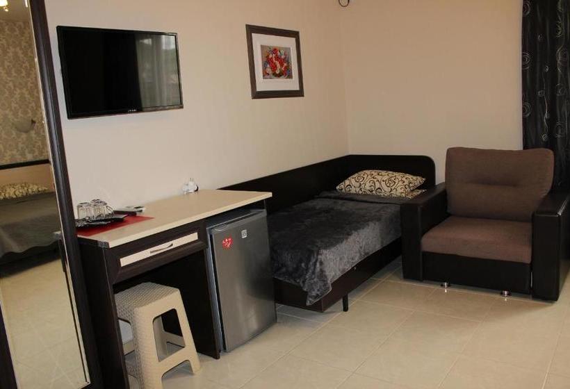 فندق Solnechiy Briz