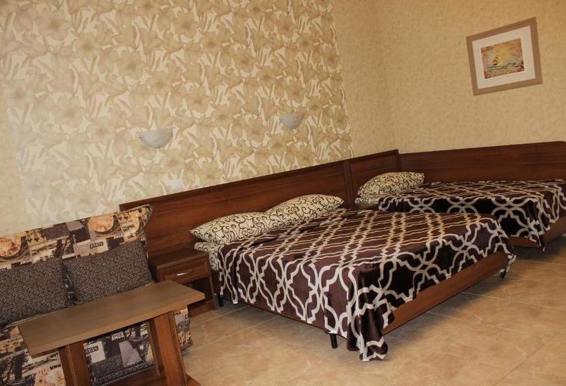 فندق Solnechiy Briz