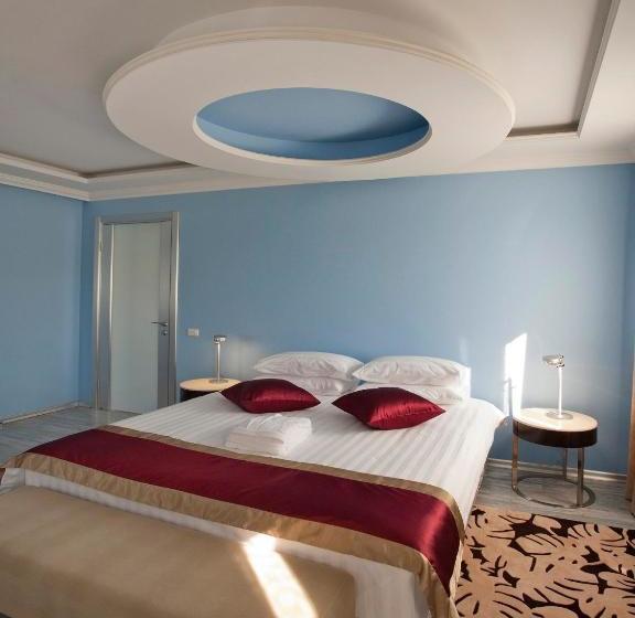 בית מלון כפרי Tishina Boutique