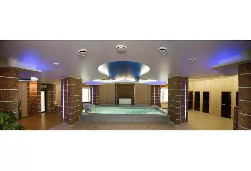 ホテル Tishina Boutique